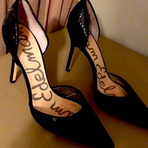 Sam Edelman black lizard like sexy stilettos
